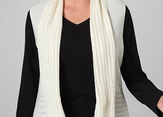 Женский удлиненный жилет из костюмной ткани: модный аксессуар для полных дам