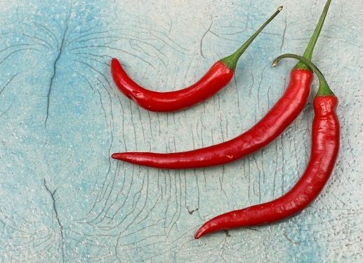 Психологическое воздействие зеленого цвета на женщину: успокаивает, восстанавливает энергию и создает ощущение равновесия